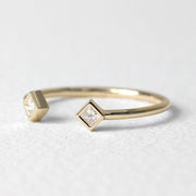Picture of diamond ring princess cut diamond ring