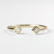 Picture of diamond ring princess cut diamond ring