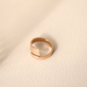 Picture of bypass ring twist asymmetrical ring band