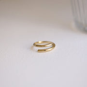 Picture of bypass ring half round twist ring band