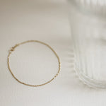 Load image into Gallery viewer, Picture of rolo chain bracelet gold chain bracelet
