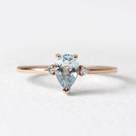 Load image into Gallery viewer, Picture of aquamarine ring aquamarine two diamonds
