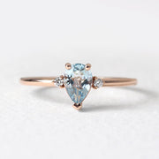 Picture of aquamarine ring aquamarine two diamonds