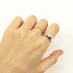 Load image into Gallery viewer, Picture of dome ring 14k gold dome ring 14k solid
