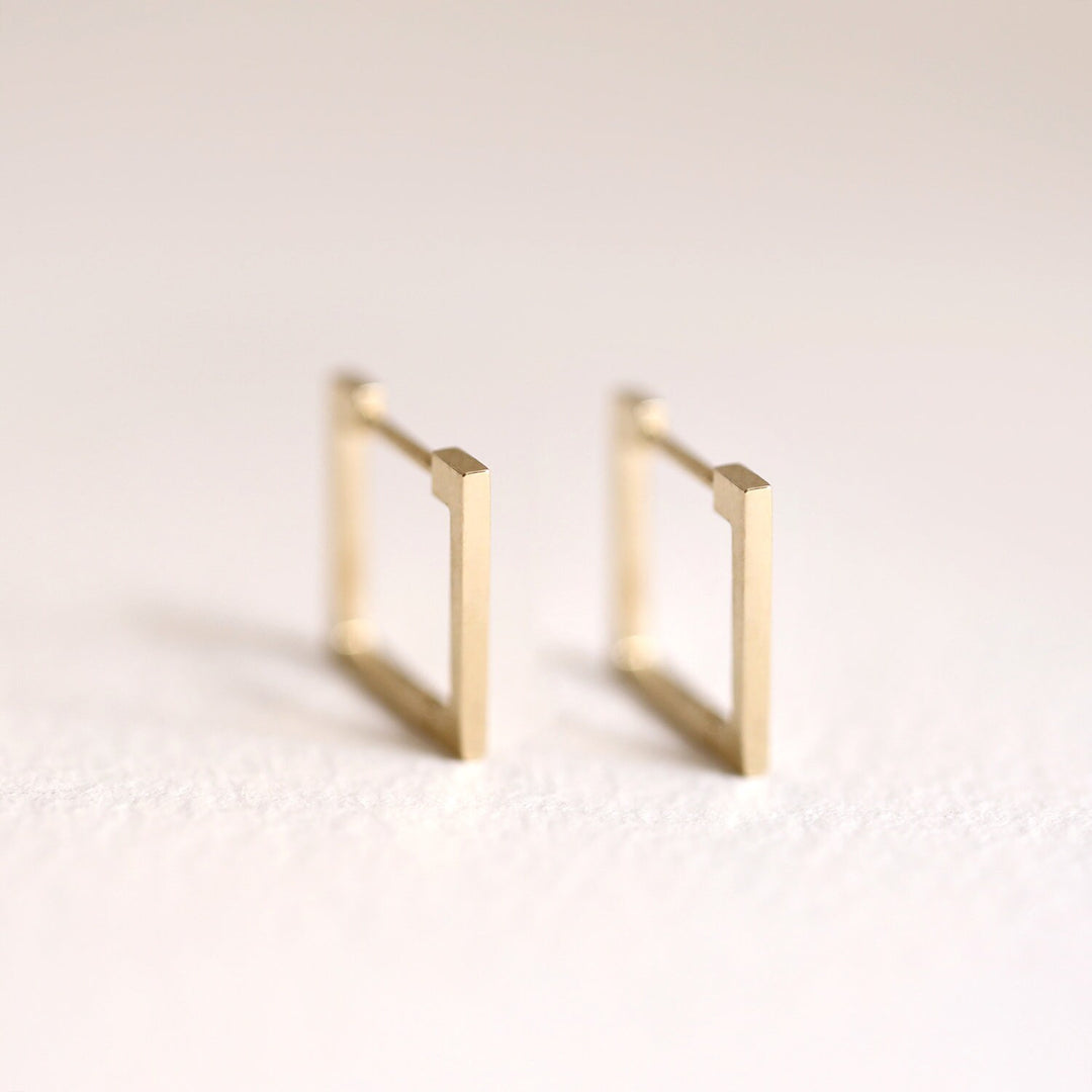 Picture of square huggie earrings 12mm hoop