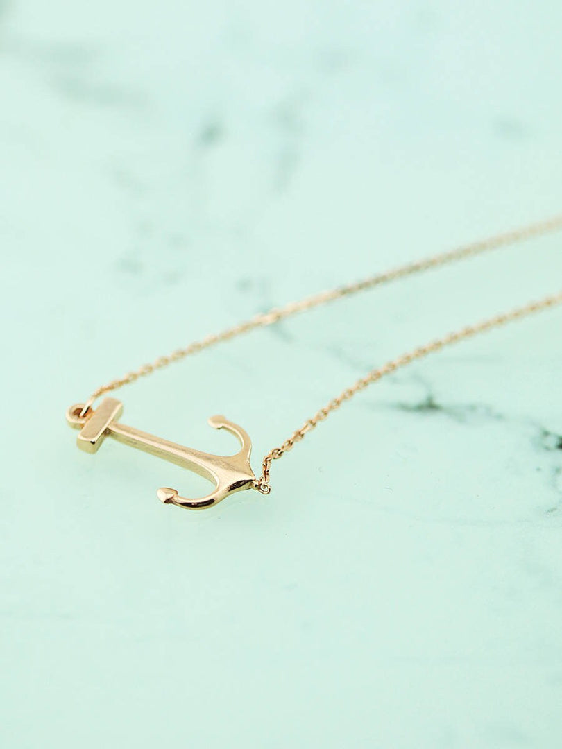 Picture of 14k solid gold anchor pendant necklace