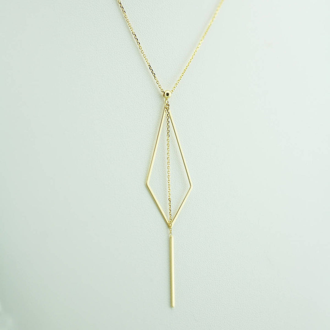 Picture of geometric necklace 14k solid gold