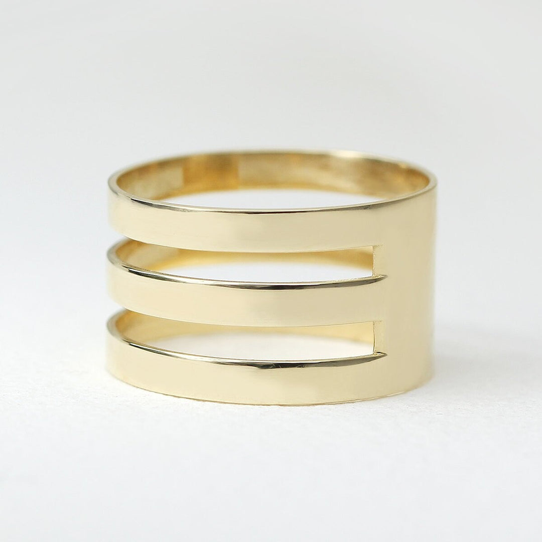 Picture of wide flat triple band band 14k solid