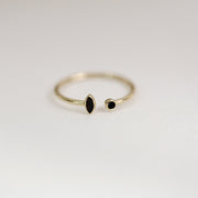 Picture of onyx ring band engagement wedding ring