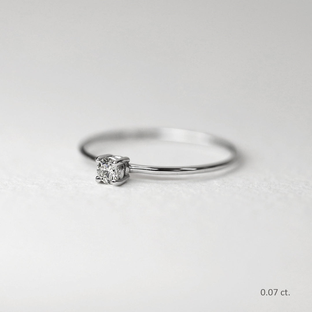 Picture of diamond wedding ring diamond engagement