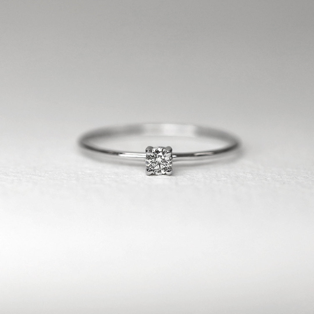 Picture of diamond wedding ring diamond engagement