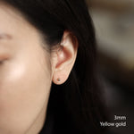 Load image into Gallery viewer, Picture of 10k 14k solid gold ball stud earrings
