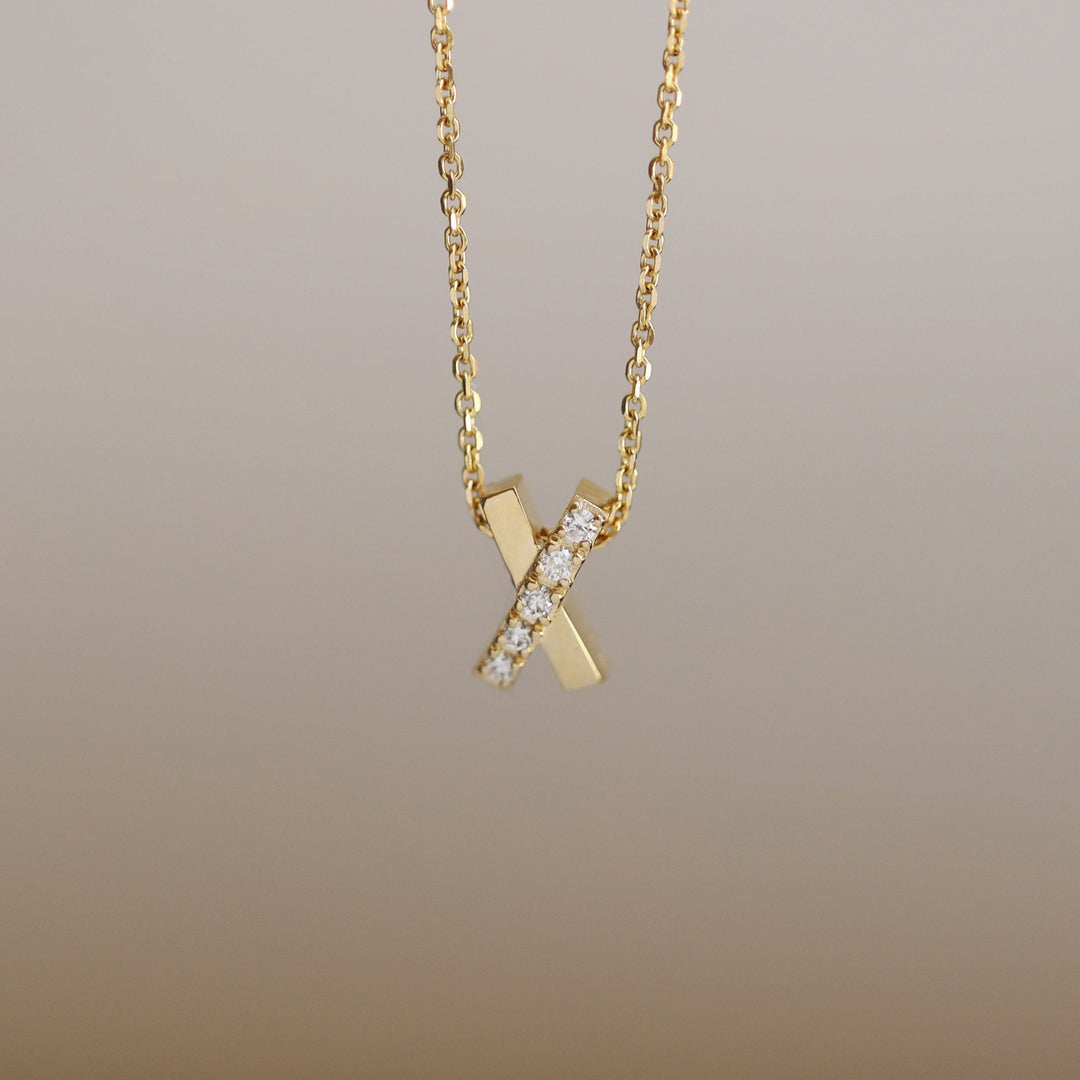 Picture of criss cross natural diamond necklace x