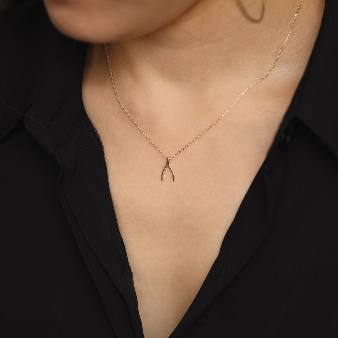 Picture of 14k gold wishbone necklace 14k gold