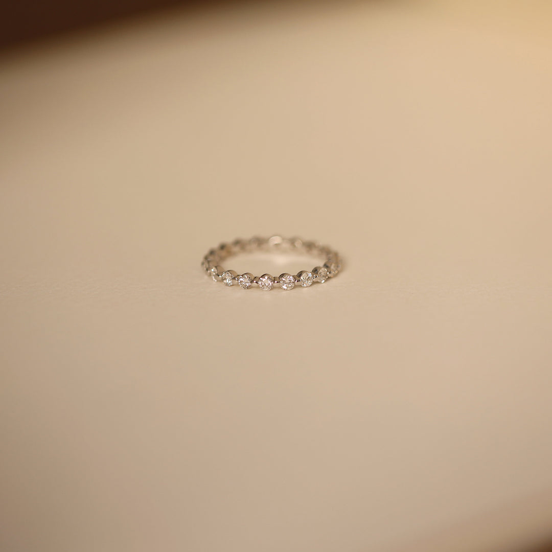 Picture of diamond wedding band diamond ring full