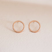 Picture of open circle gold earrings simple round