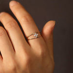 Load image into Gallery viewer, Picture of double band diamond cluster ring 14k
