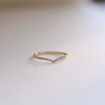 Load image into Gallery viewer, Picture of half eternity chevron diamond ring
