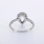 Load image into Gallery viewer, Picture of teardrop aquamarine diamond ring vintage
