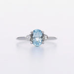 Load image into Gallery viewer, Picture of oval aquamarine diamond ring vintage
