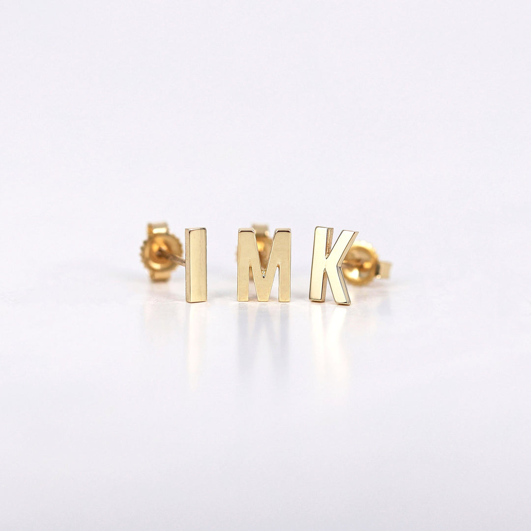 Picture of initial studs monogram stud solid gold 1