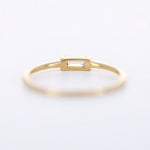 Load image into Gallery viewer, Picture of baguette diamond ring baguette diamond
