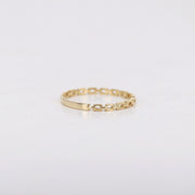 Picture of chain shape ring solid chain band 14k
