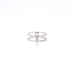Load image into Gallery viewer, Picture of baguette cut white sapphire ring
