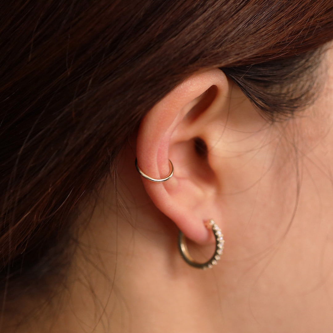 Picture of ear cuff open hoop 14k solid gold cuff