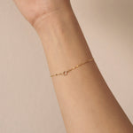 Load image into Gallery viewer, Picture of 14k gold glitter chain bracelet 14k
