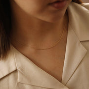 Picture of thick raso chain necklace gold chain