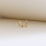 Picture of unique gold ring 14k solid gold ring v