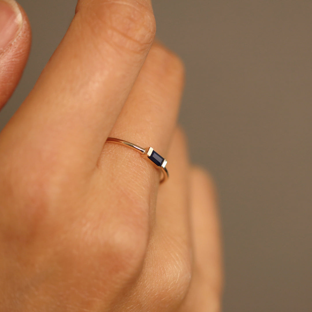 Picture of baguette blue sapphire ring band