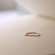 Picture of 14k solid gold flat top d shaped ring