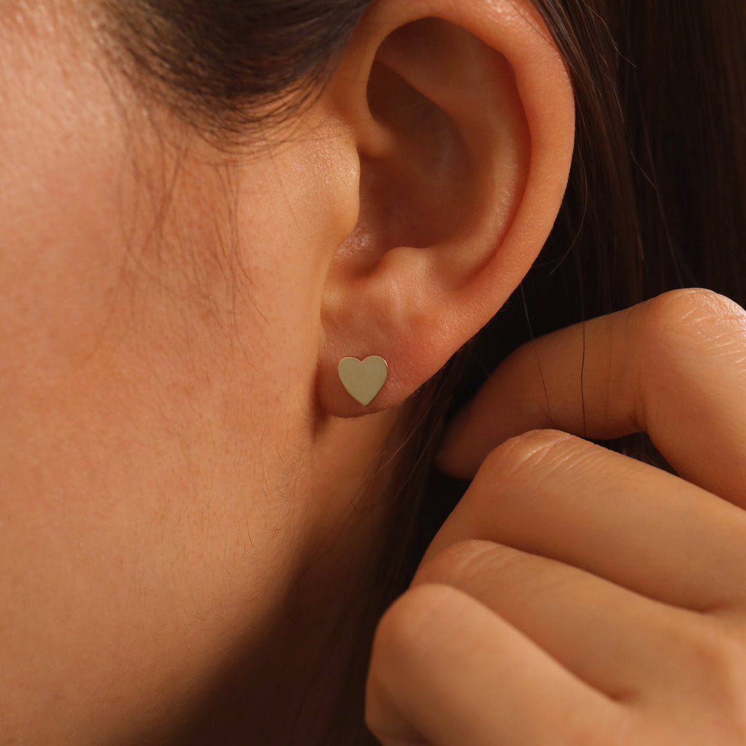 Picture of flat heart stud earrings heart shaped