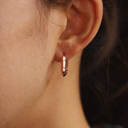 Picture of diamond cut rectangular oval hoop