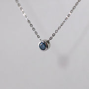 Picture of blue diamond necklace blue diamond