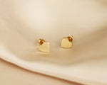 Load image into Gallery viewer, Picture of flat heart stud earrings heart shaped
