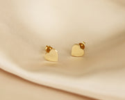 Picture of flat heart stud earrings heart shaped
